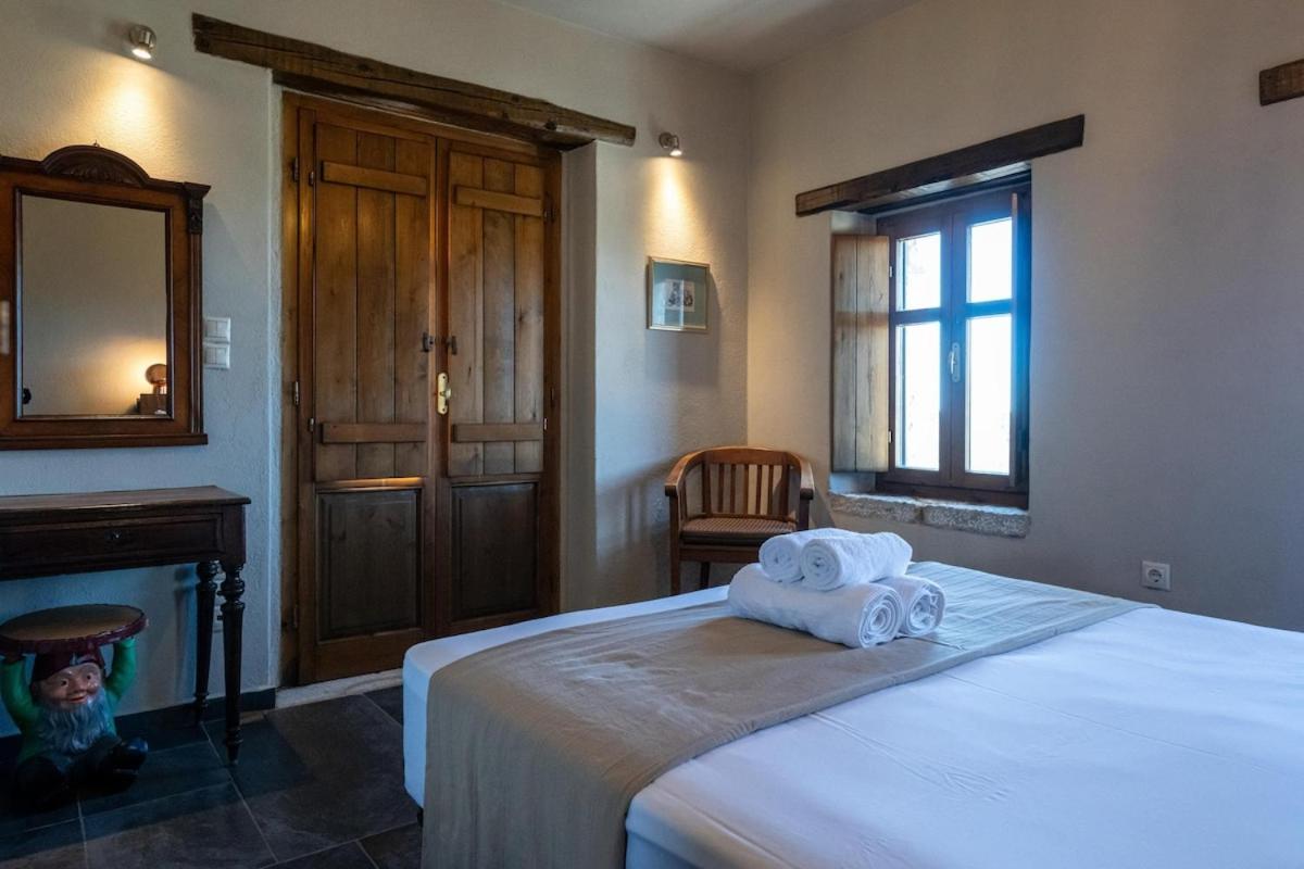 Tzokeika Traditional Settlement Riglia Chambre photo