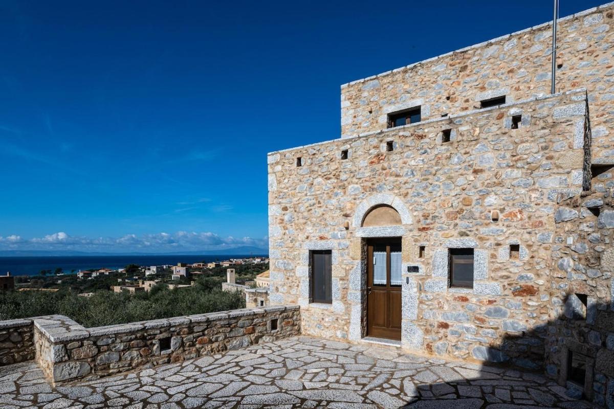 Tzokeika Traditional Settlement Riglia Extérieur photo
