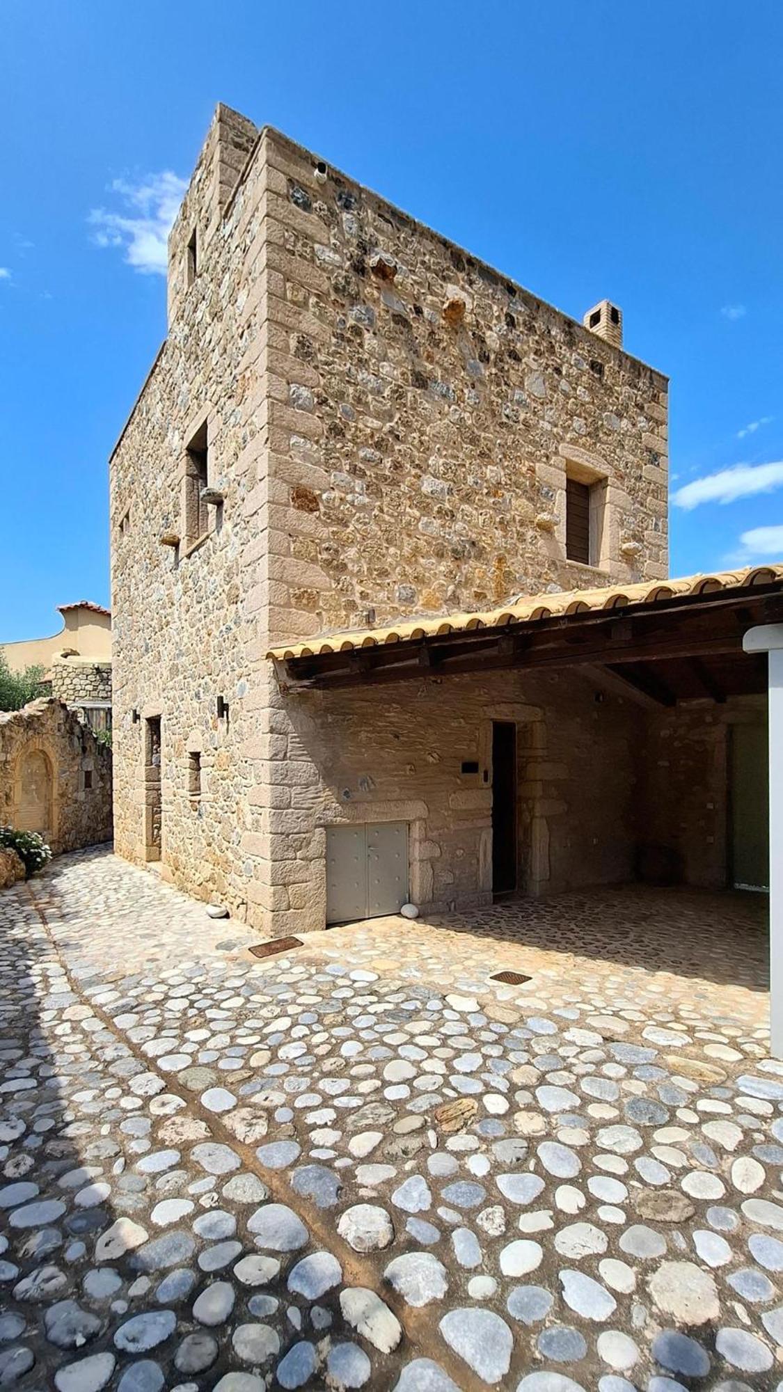 Tzokeika Traditional Settlement Riglia Extérieur photo